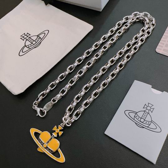 Vivienne Westwood necklace 11lyh51